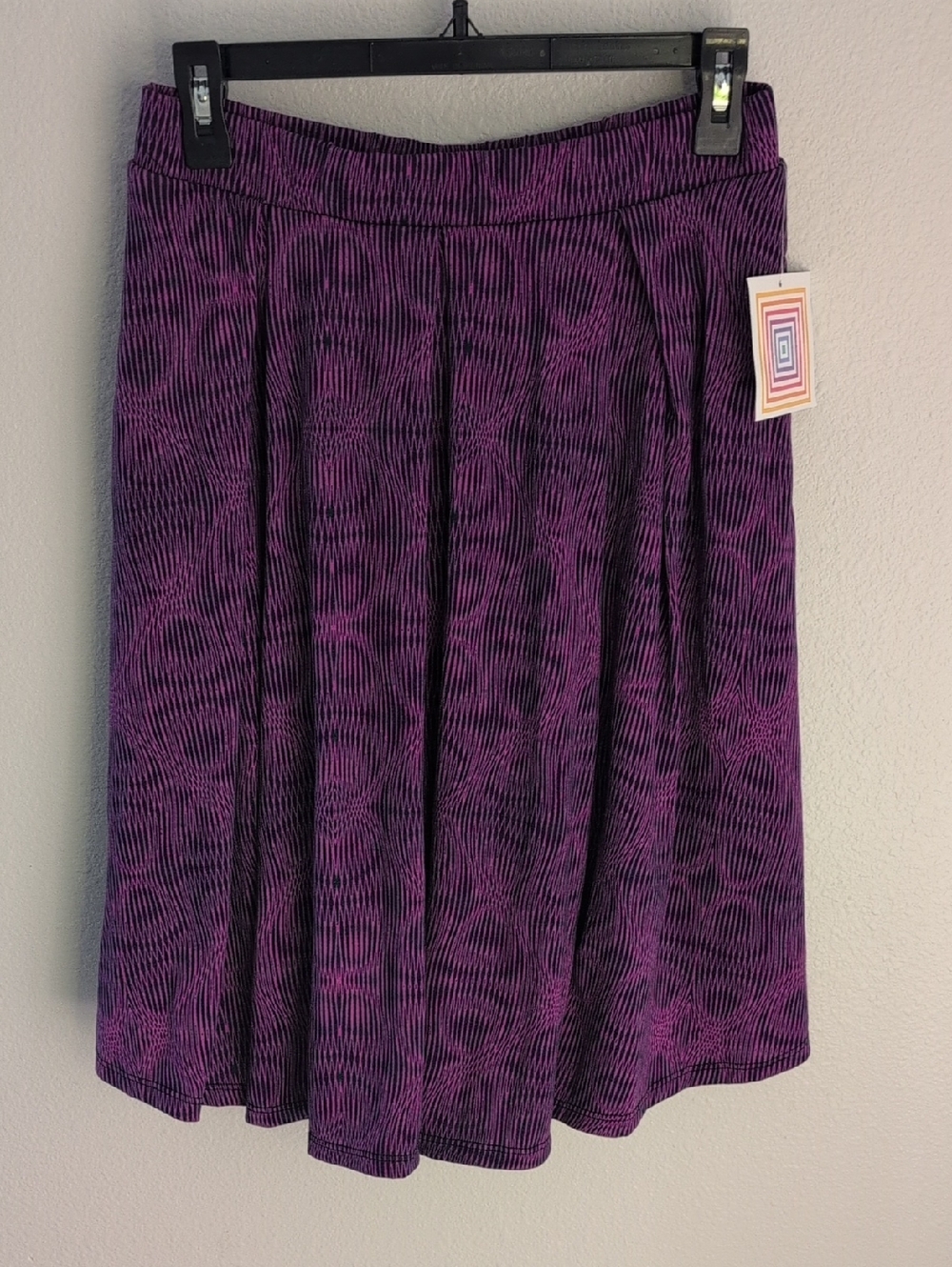 LuLaRoe Madison Purple & Black Circle-Pattern Skirt Medium M NWT